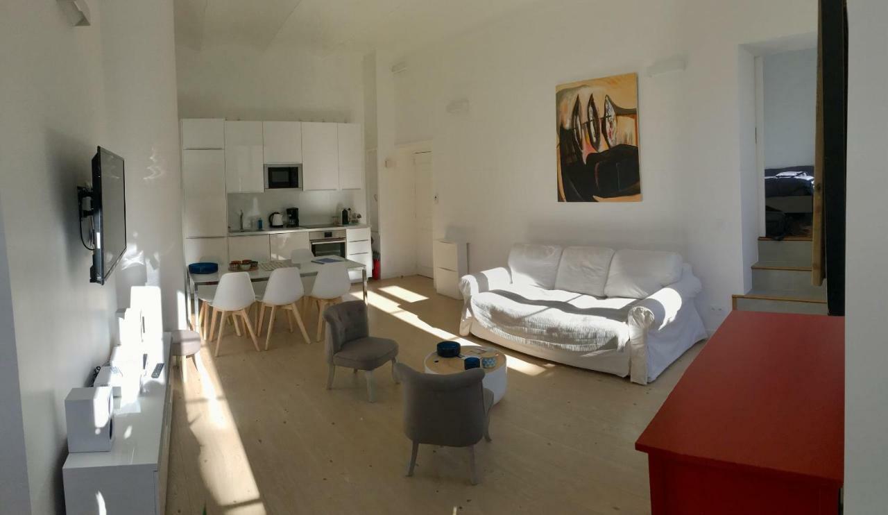Apartment On Place Massena Nice Exteriör bild