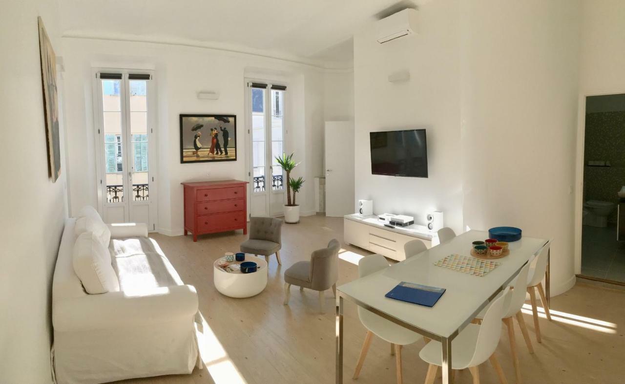 Apartment On Place Massena Nice Exteriör bild