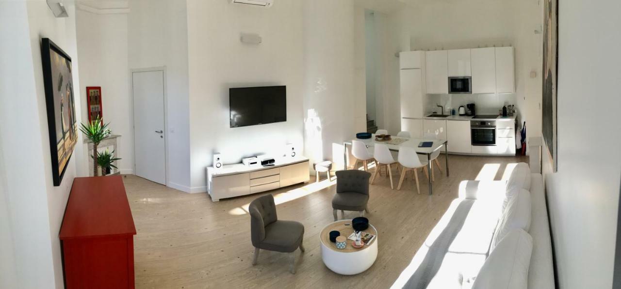 Apartment On Place Massena Nice Exteriör bild
